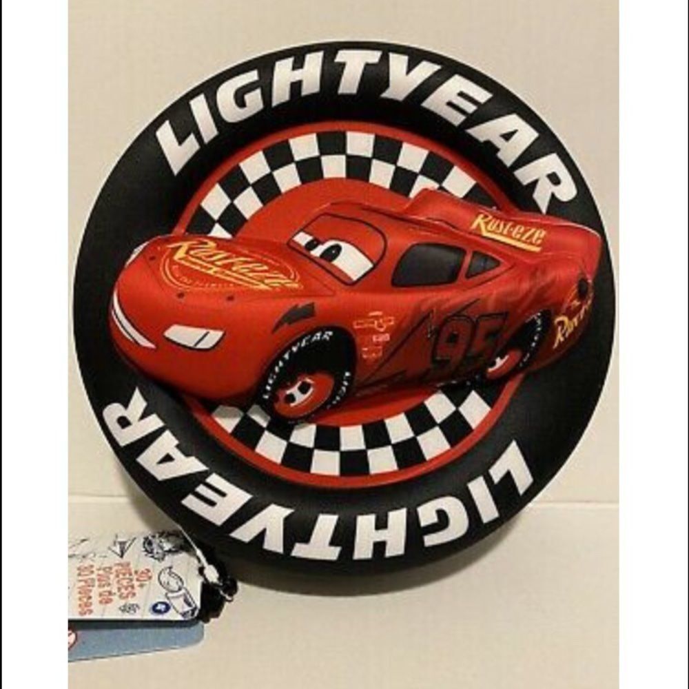 Lightning McQueen Lightyear30+ PCs Zip-Up Stationery Kit Brand NEW